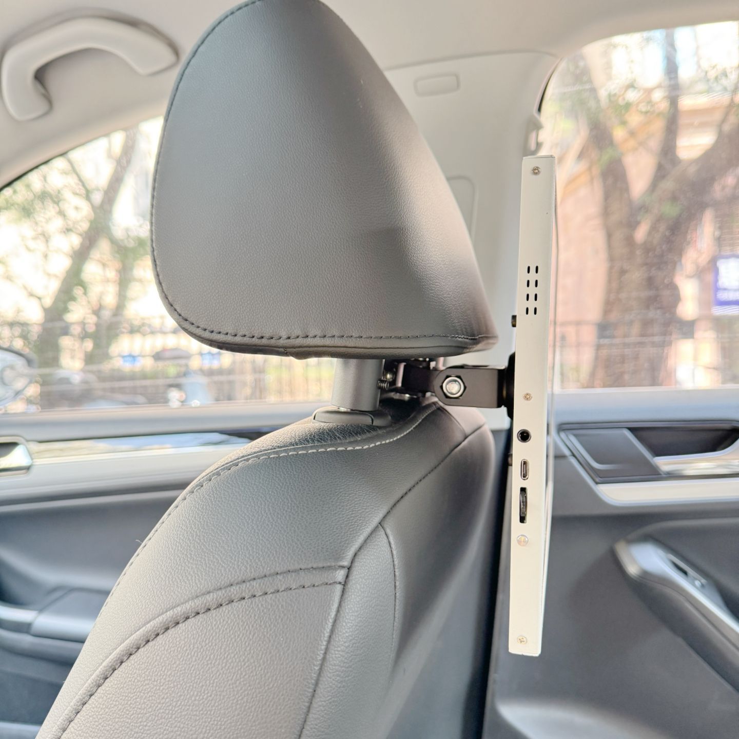 ขาตั้งจอภาพติดพนักพิงศีรษะรถยน - Tablet Car Mount บทวิจารณ์และราคา